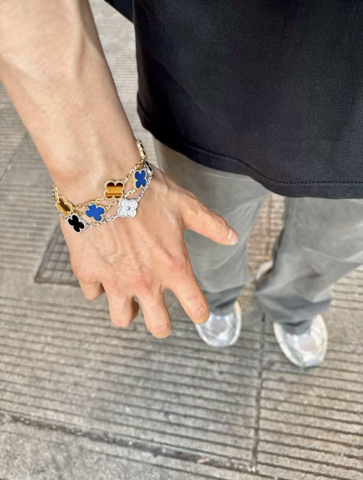 VAN CLEEF